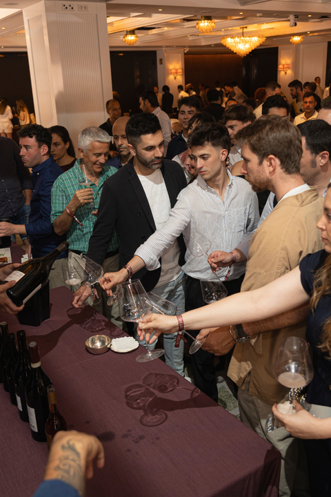 Entrada Festivins - 22 de Mayo en Hotel The Palace - Vins Des Dieux